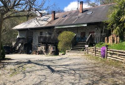 Maison - 170 m² - 7 pièces