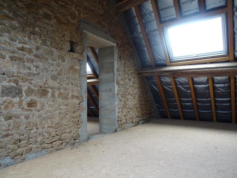 Maison - 250 m² - 8 pièces