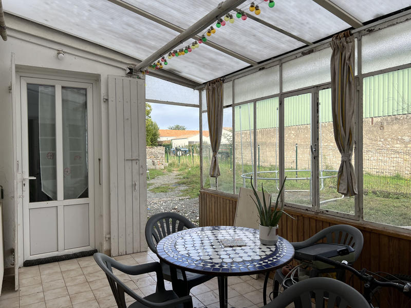 Maison - 209 m² - 6 pièces