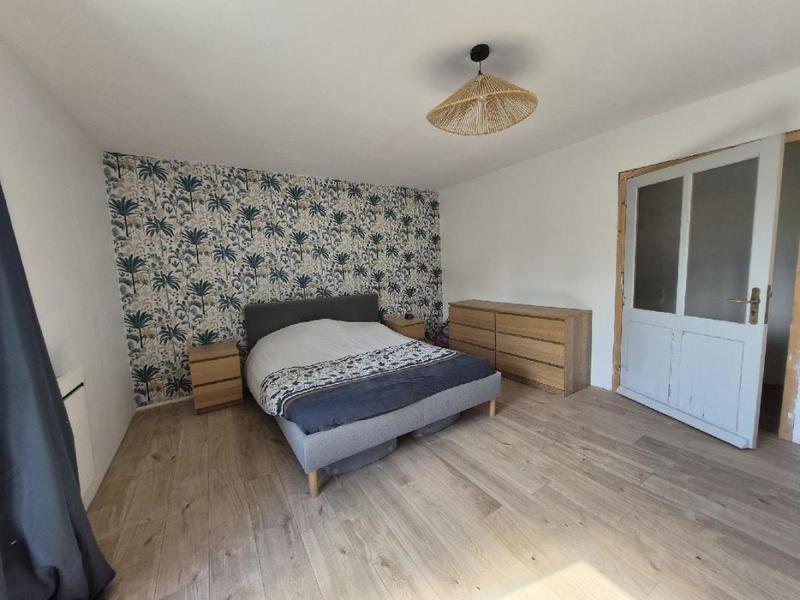 Maison - 224 m² - 7 pièces