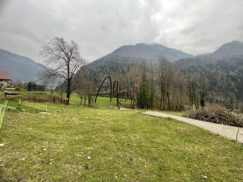 Terrain - 647 m²