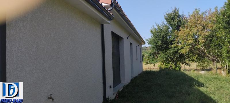 Maison - 98 m² - 4 pièces