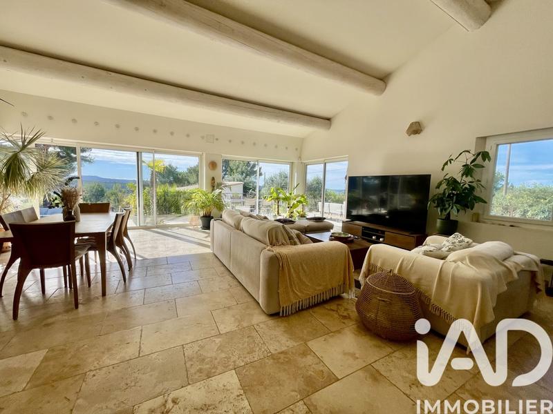 Maison - 178 m² - 6 pièces