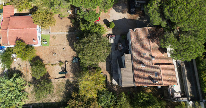 Maison - 242 m² - 10 pièces