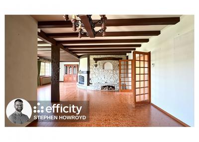 Maison - 146 m² - 4 pièces