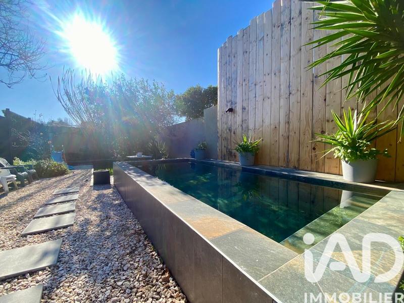 Maison de ville - 205 m² - 4 pièces