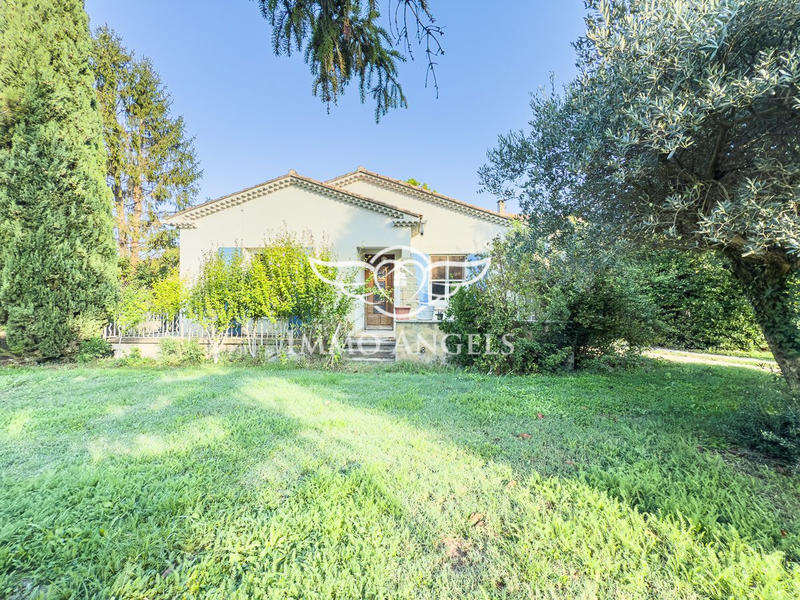 Maison ancienne - 362 m² - 10 pièces