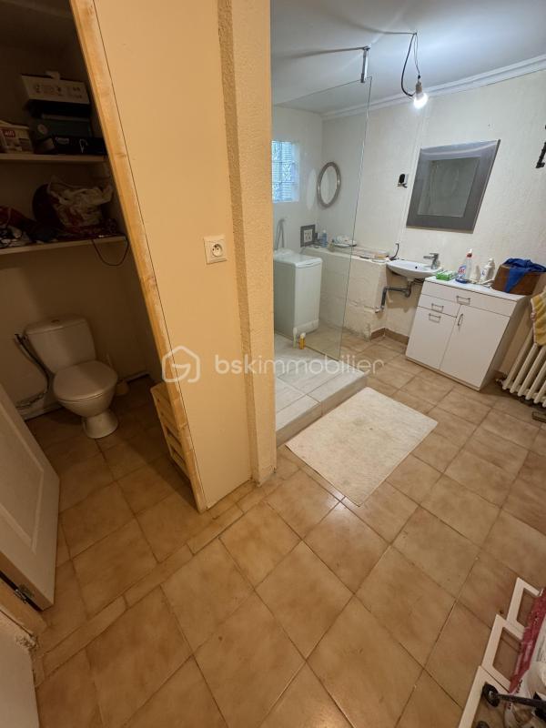 Demeure - 248 m² - 8 pièces