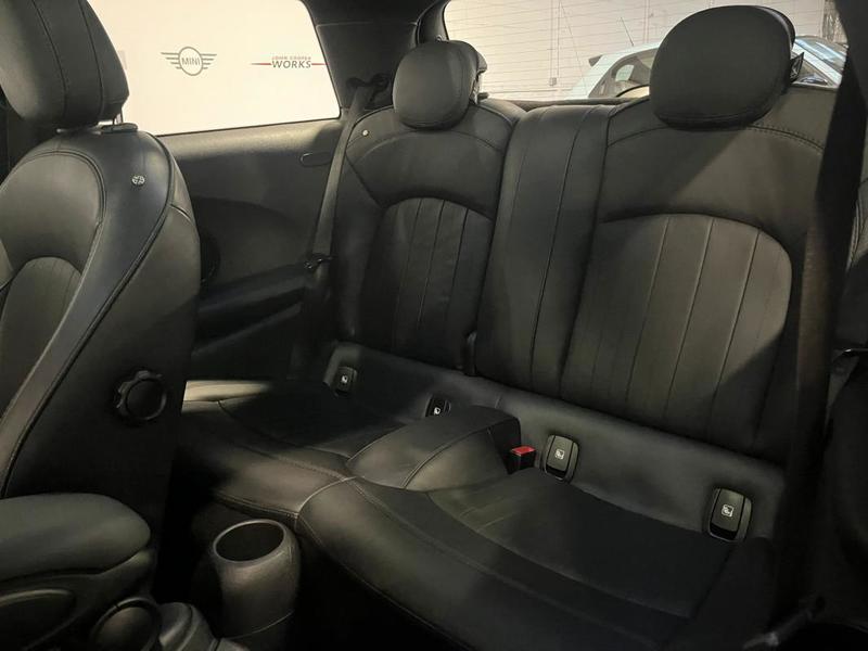 Mini 3 portes Hatch Electric F56 Bev Lci Cooper se 184 ch Edition Mosaert