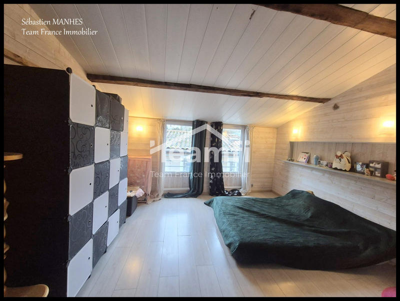 Maison - 111 m² - 5 pièces