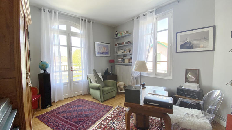 Maison - 160 m² - 5 pièces