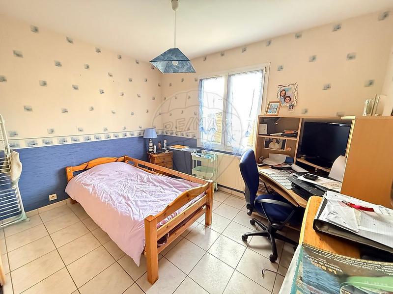 Maison - 93 m² - 4 pièces