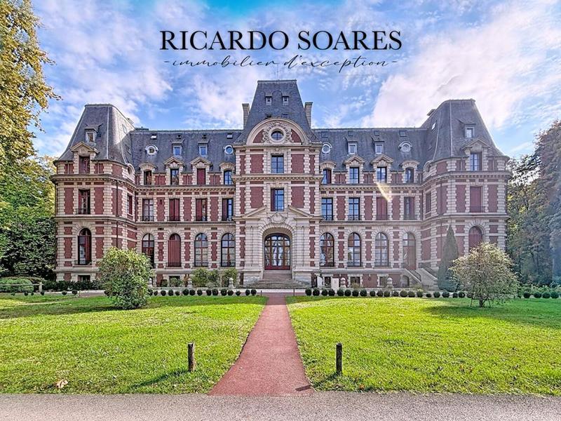 Appartement - 206 m² - 5 pièces