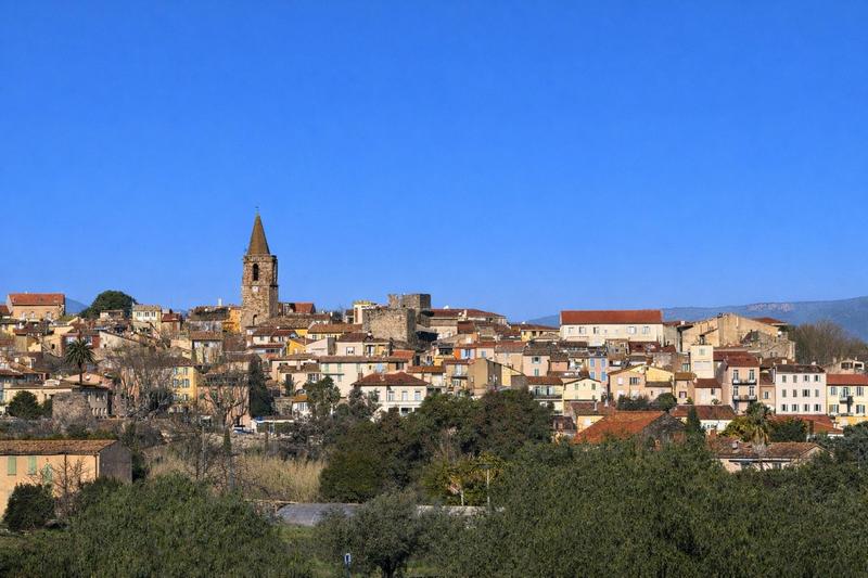 Appartement - 100 m² - 4 pièces