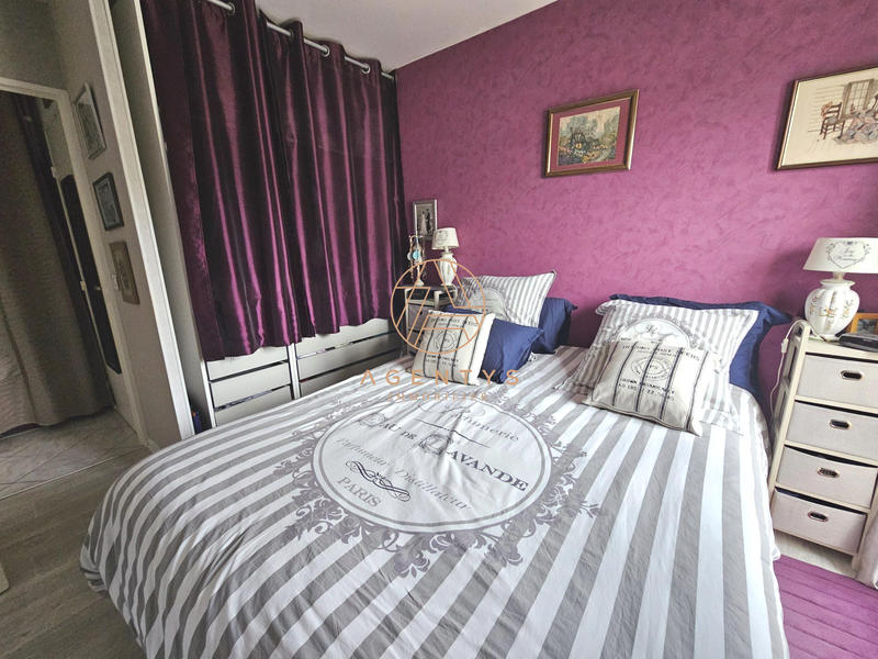 Appartement - 75 m² - 4 pièces