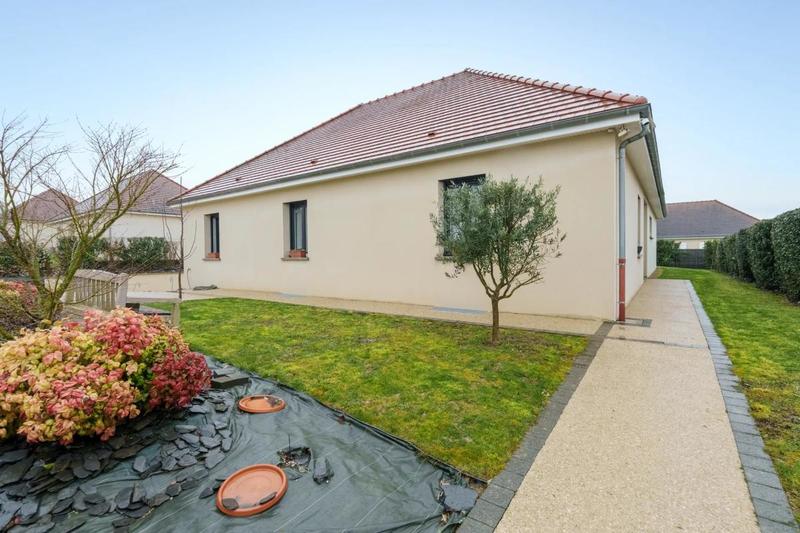 Maison - 146 m² - 5 pièces