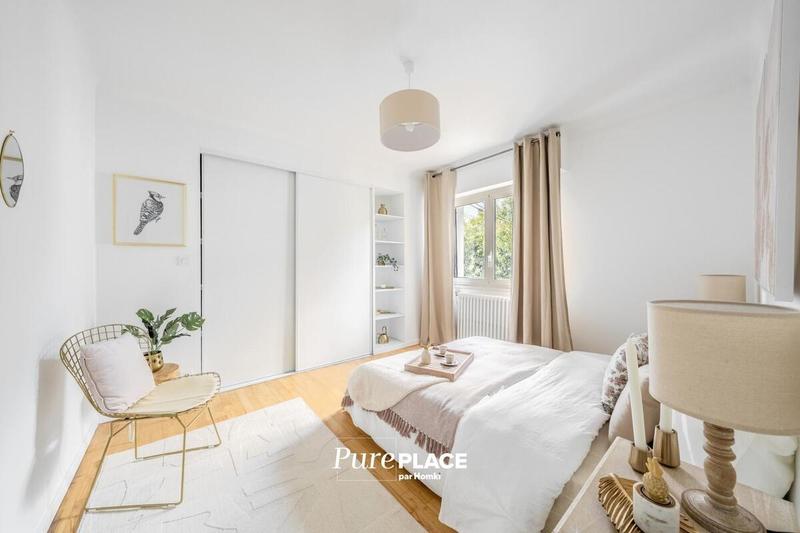 Maison - 186 m² - 7 pièces