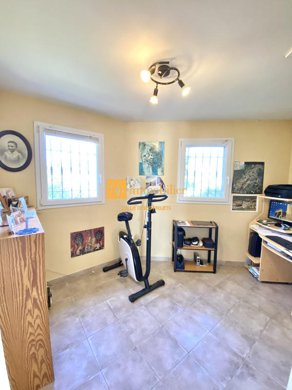 Maison - 154 m² - 6 pièces