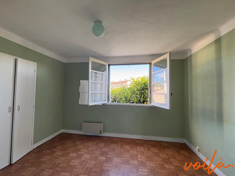 Maison - 101 m² - 5 pièces