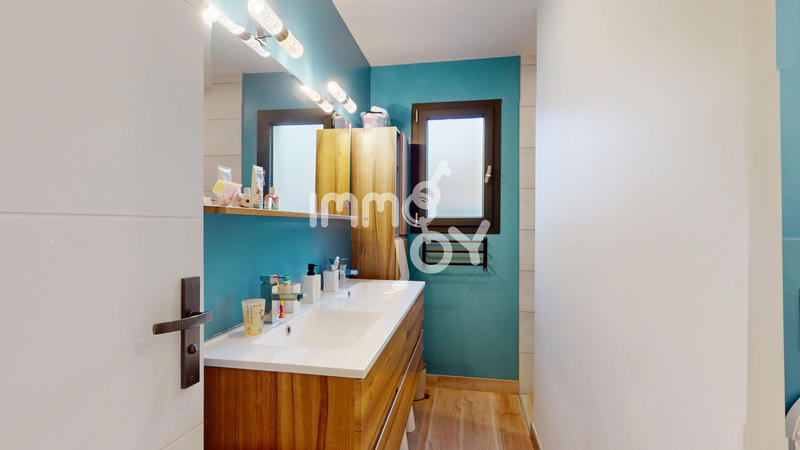 Maison - 131 m² - 6 pièces