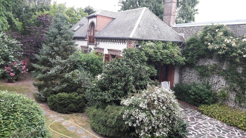 Maison - 262 m² - 12 pièces