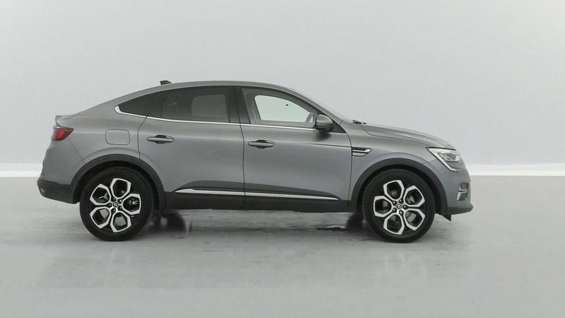 Renault Arkana E-Tech 145 21b Intens 5p