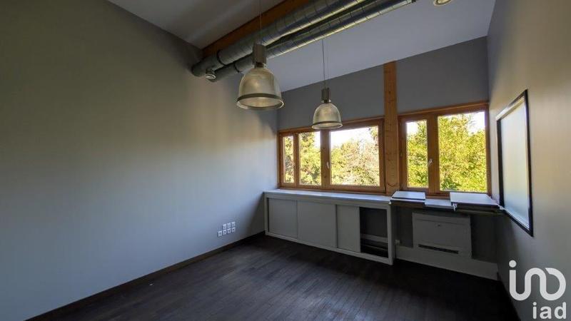 Local commercial - 304 m²