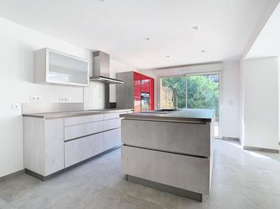 Mas - 138 m² - 5 pièces