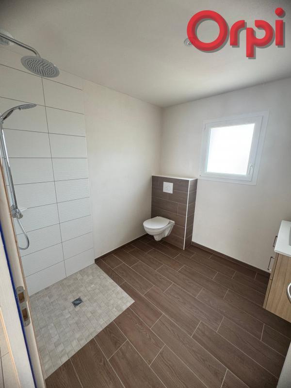 Maison - 93 m² - 4 pièces