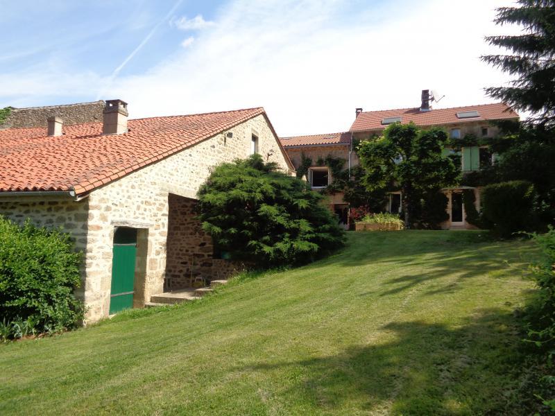 Maison - 400 m² - 10 pièces