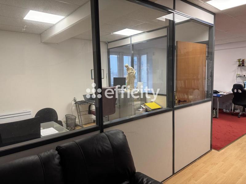 Bureau - 40 m² - 2 pièces