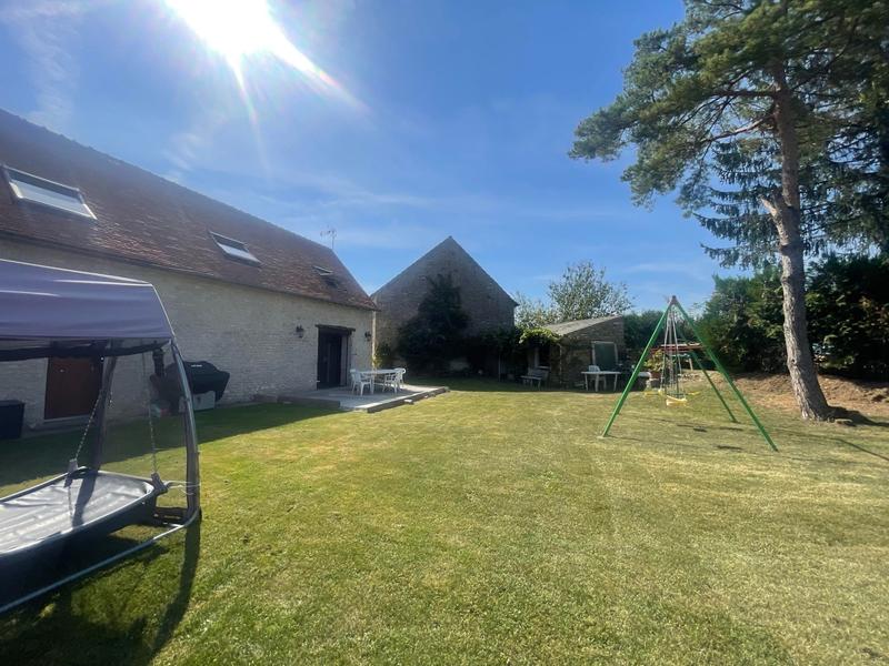 Maison - 198 m² - 10 pièces