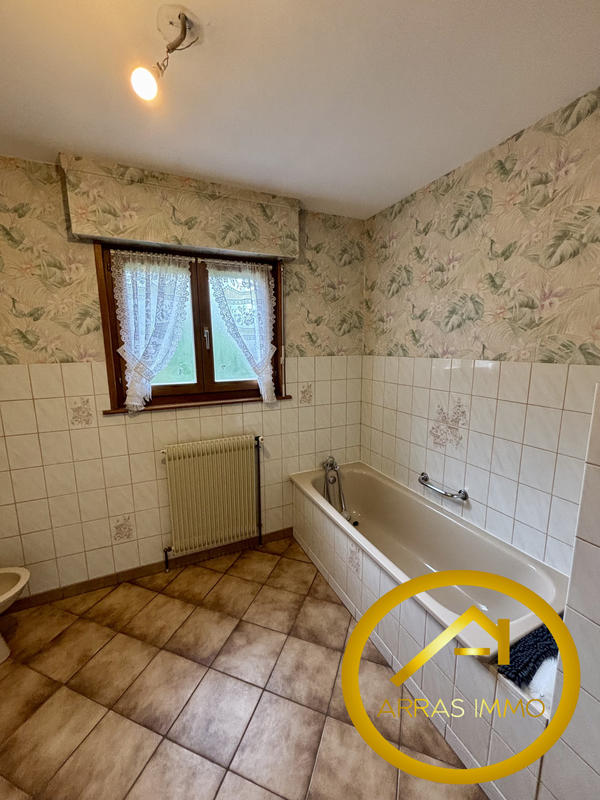 Maison - 110 m² - 4 pièces