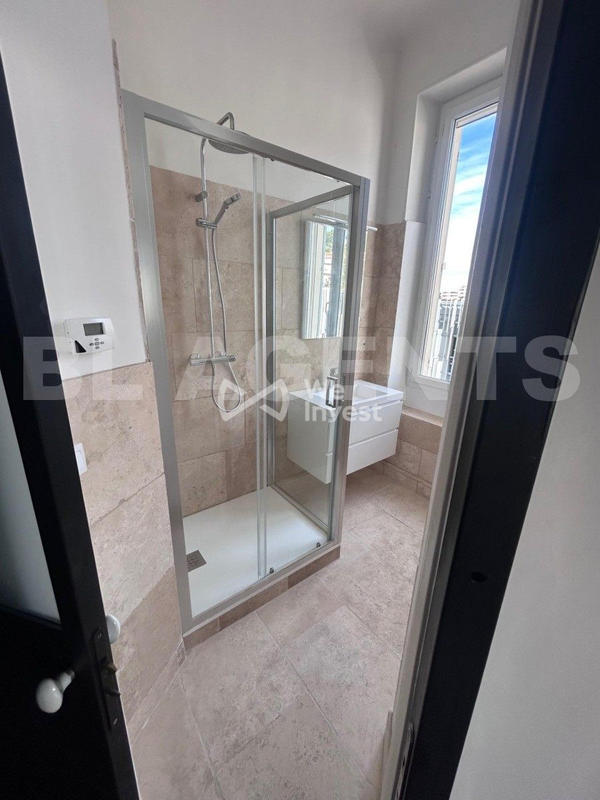 Appartement - 82 m² - 3 pièces