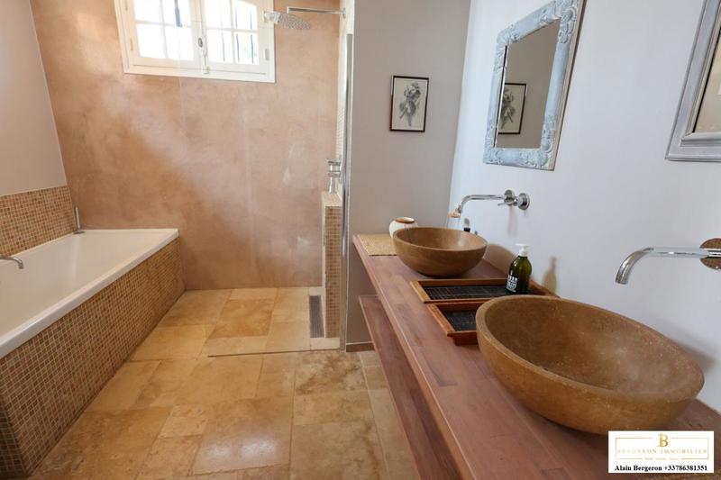 Villa - 154 m² - 5 pièces