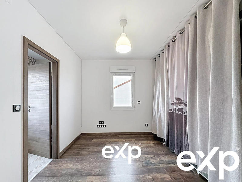 Maison - 151 m² - 6 pièces