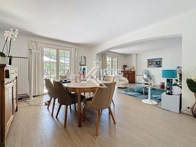 Villa - 155 m² - 5 pièces