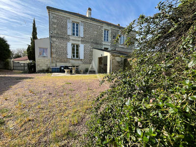 Maison - 170 m² - 7 pièces