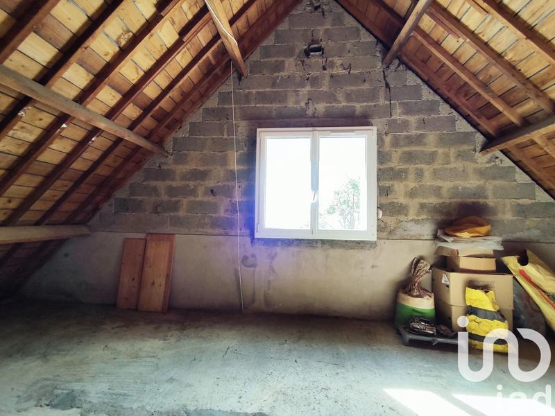 Maison - 95 m² - 6 pièces