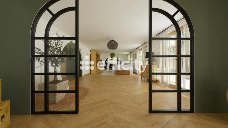 Maison - 320 m² - 9 pièces