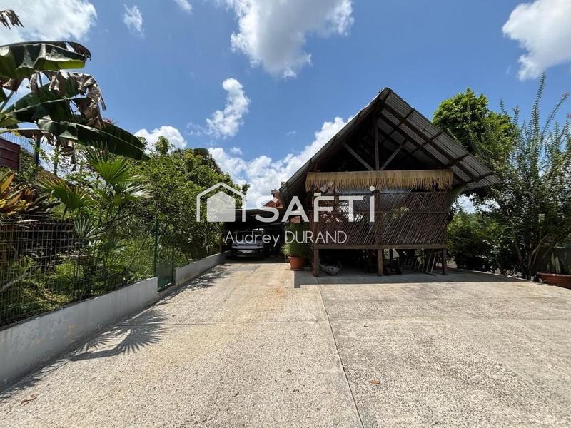 Maison - 141 m² - 6 pièces