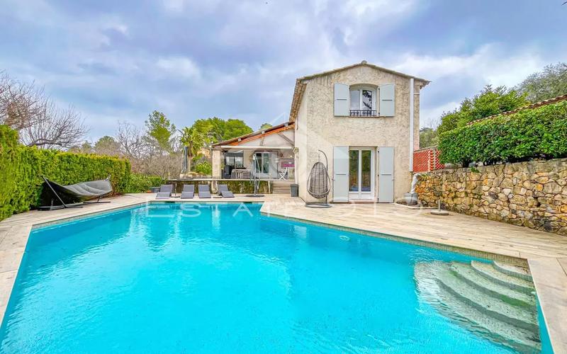 Villa - 120 m² - 5 pièces