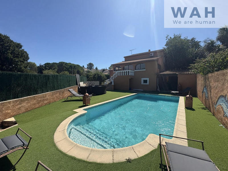Villa - 152 m² - 6 pièces