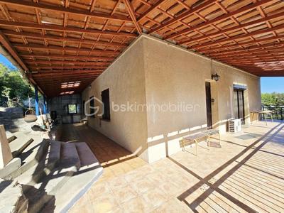 Maison - 130 m² - 5 pièces