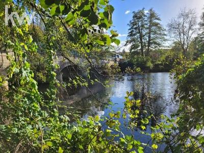 Maison - 200 m² - 6 pièces