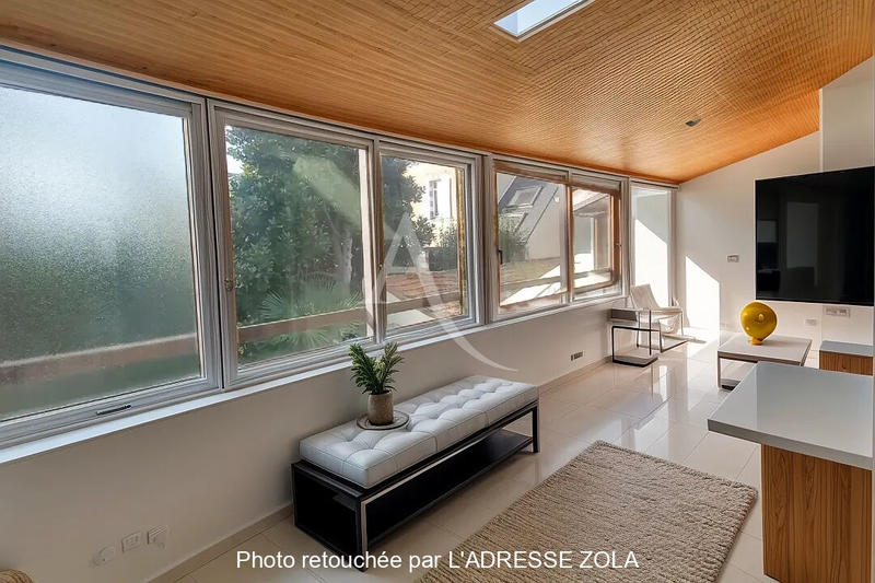 Maison - 195 m² - 10 pièces