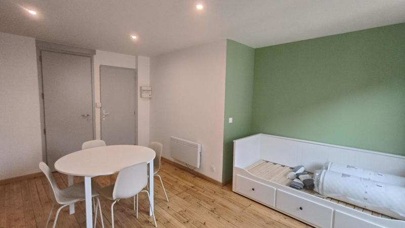 Studio - 24 m² - 1 pièce