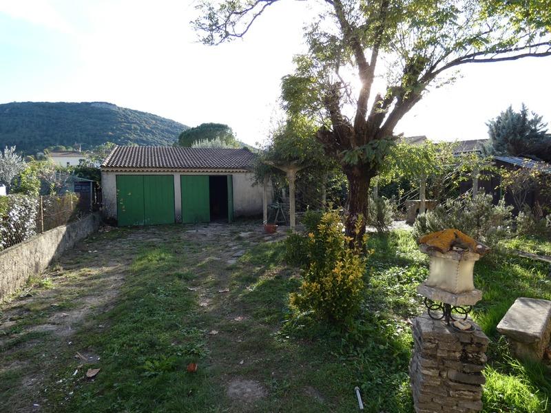 Pavillon - 92 m² - 4 pièces