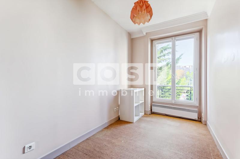 Duplex - 82 m² - 6 pièces