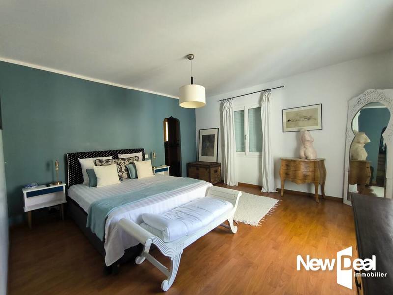 Villa - 171 m² - 6 pièces